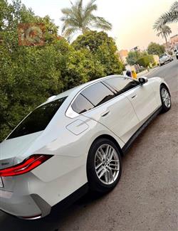 بي ام دبليو الفئة 5